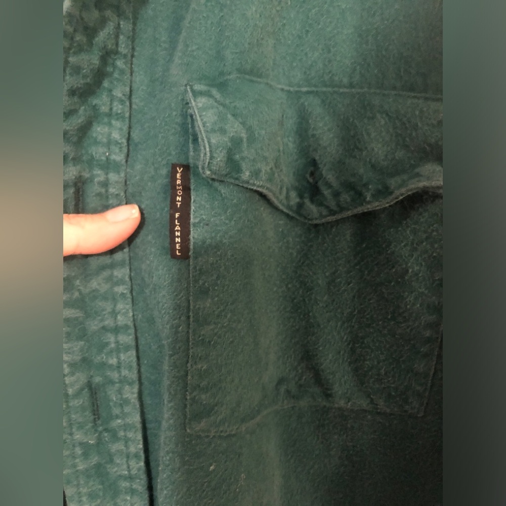 Men's Vermont Company Flannel in green - Picture 7 of 7